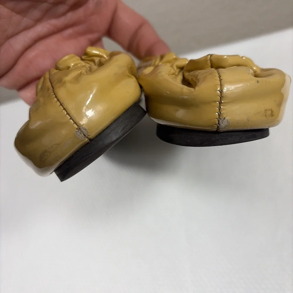 TORY BURCH Women's 7.5‎ - Beige & brown patent leather ballet flats shoes MINNIE